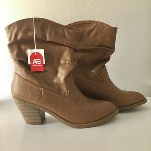 NEW MERONA ANKLE BOOTS